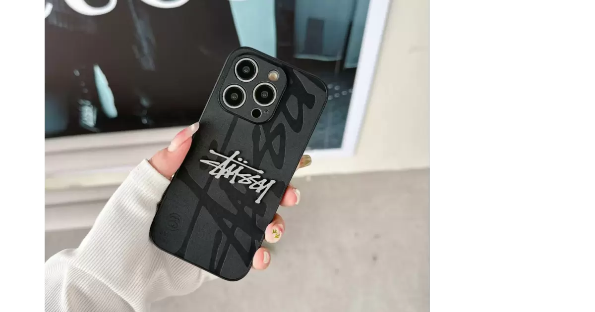 rowankeck13さんの作品： Celine 激安 アイフォン17 pro/15ケースレディース セレブ愛用